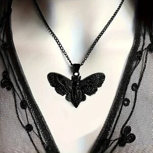 Vintage-Inspired Gothic Butterfly Moth Skull Pendant Necklace Halloween